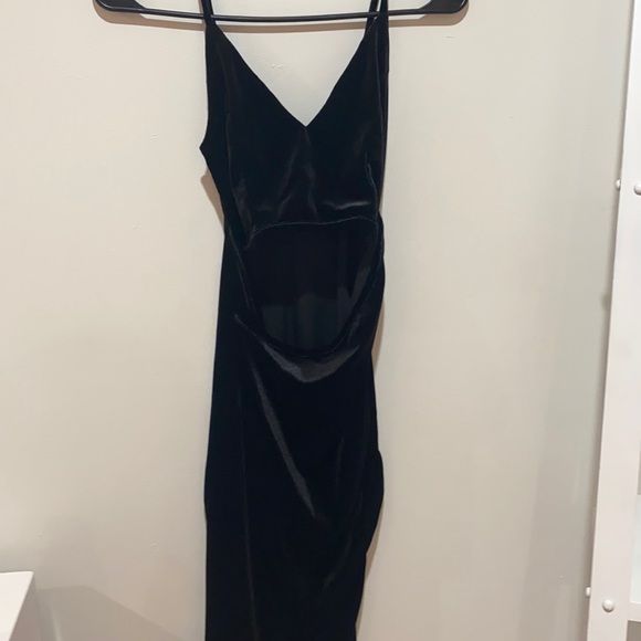 Black open stomach dress - Picture 1 of 2